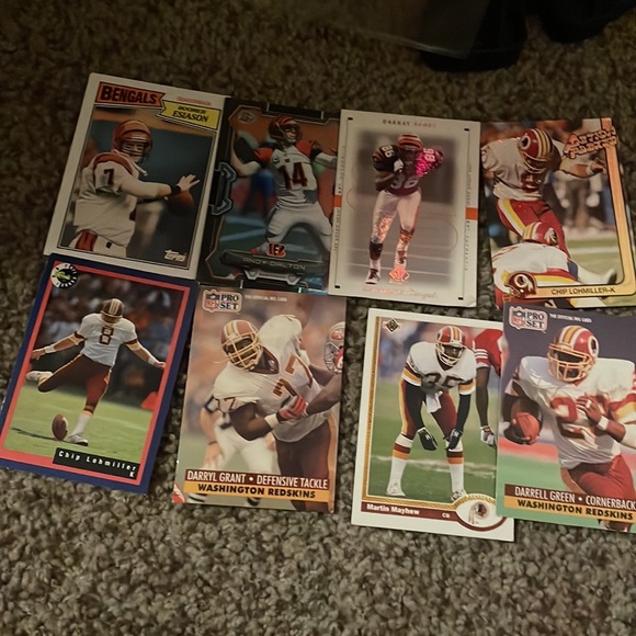 Football cards - Picture 6 of 17